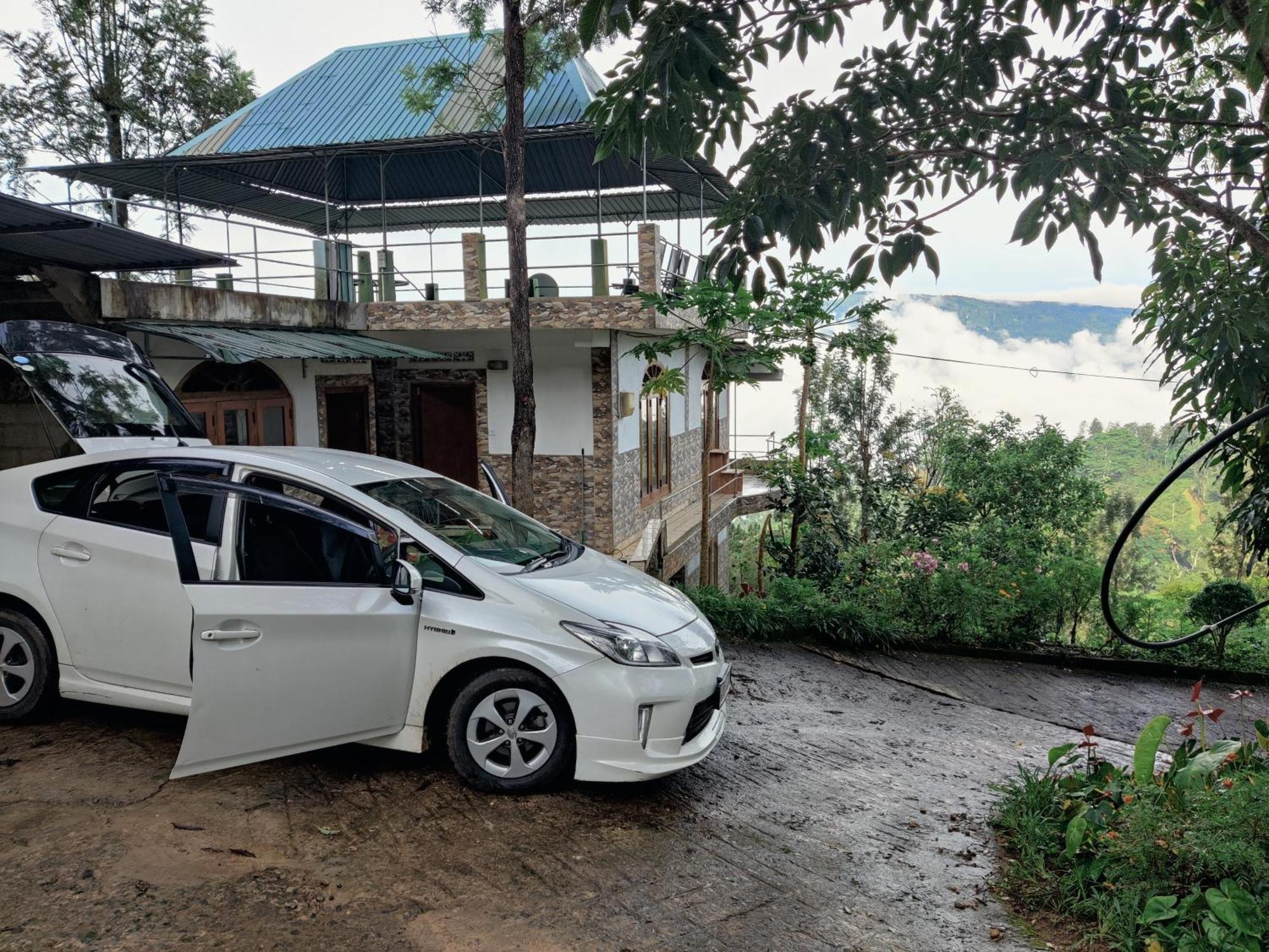 Rohana Estate Lodging & Camping Kandy Exterior photo